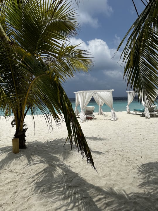 Strand Adaaran Select Meedhupparu Island Resort - Premium All Inclusive