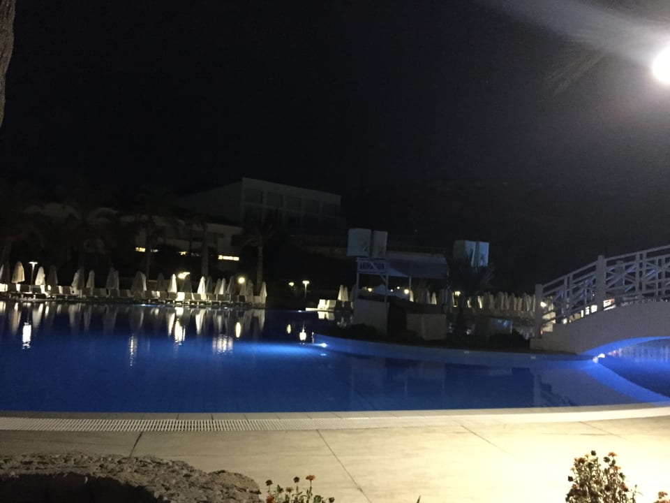 Pool Acapulco Beach Club & Resort