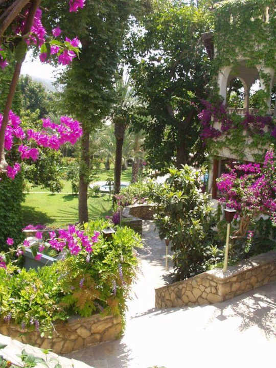 Der Garten des Hotel Alara Alara Hotel