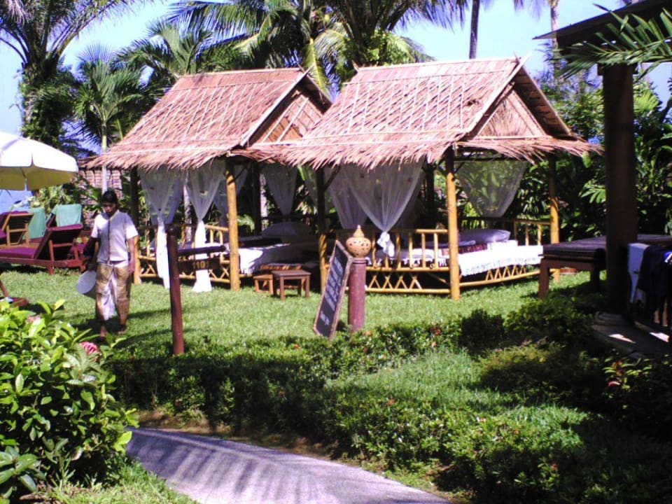 Massage-Häuschen in der Anlage Hotel Khao Lak Palm Beach Resort