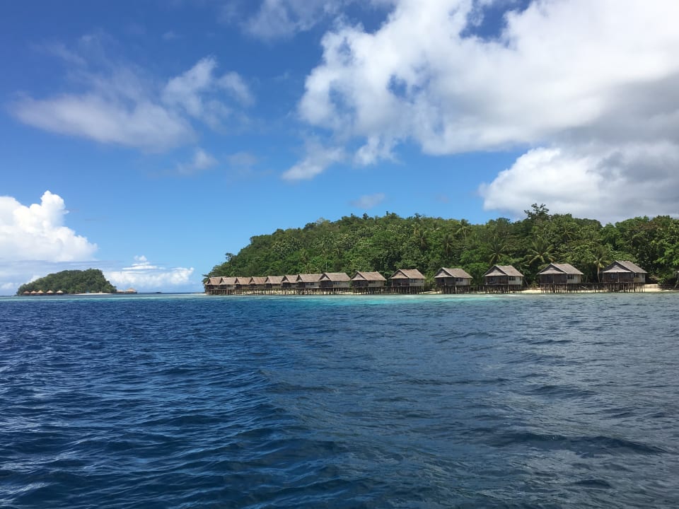 Außenansicht Papua Paradise Eco Resort