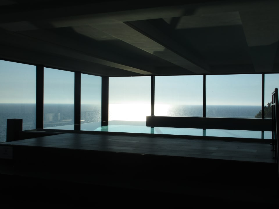 Pool FIRST Sellin - Luxus-Appartements