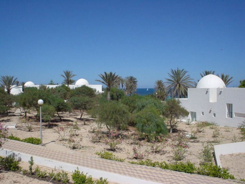 Aussicht von der Terrasse zum Strand Hotel El Mouradi Djerba Menzel