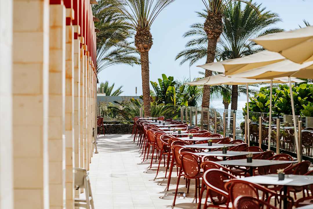 Gastro R2 Pajara Beach