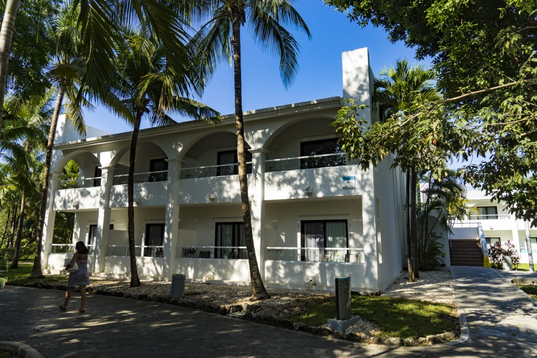 Außenansicht Hotel Riu Tequila