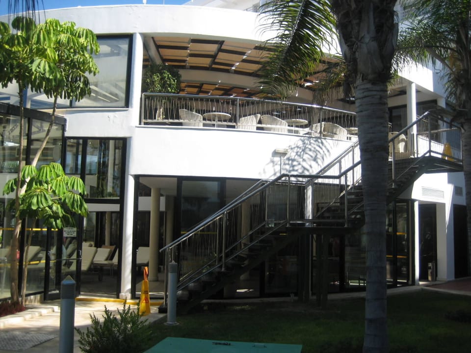 Eingang zum Hotel - Innen Louis Ledra Beach