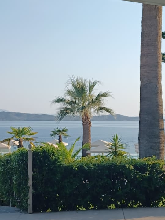 Ausblick Akrathos Beach Hotel