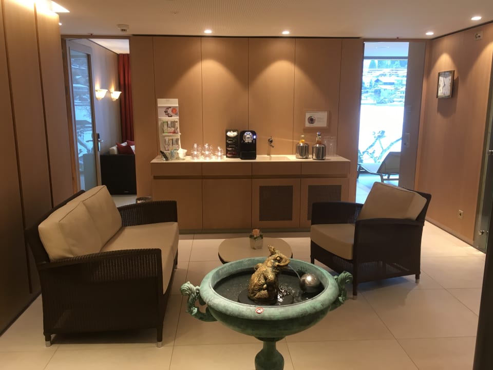 Lobby Hotel Eden Spiez