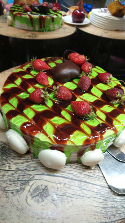 Gastro Well Palace Side