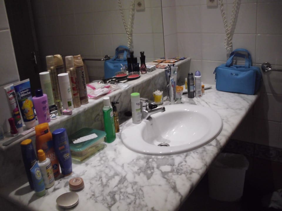 Bad Hotel Royal Suite