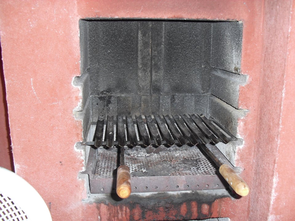 Grill auf der Terrasse Tizé Village