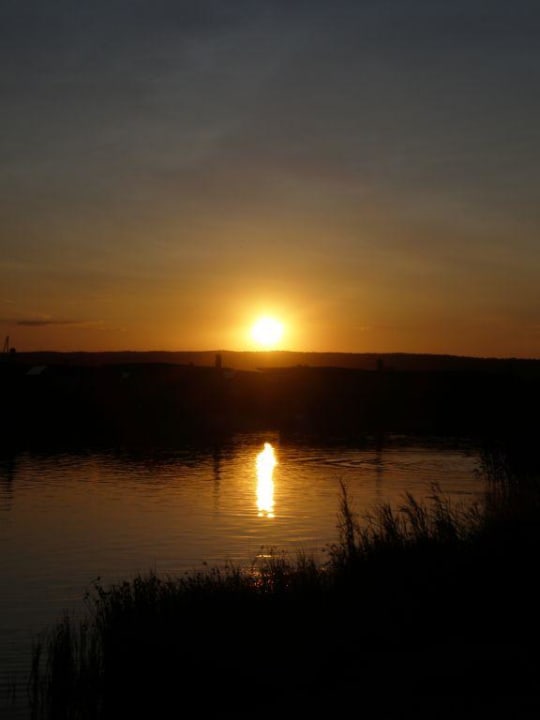Sonnenuntergang Weingut & Gästehaus zum Seeblick - Familie Sattler