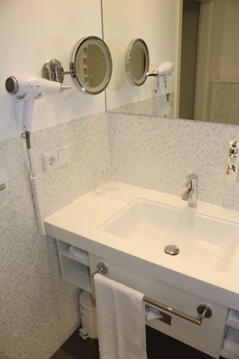 Zimmer Estrel Hotel Berlin