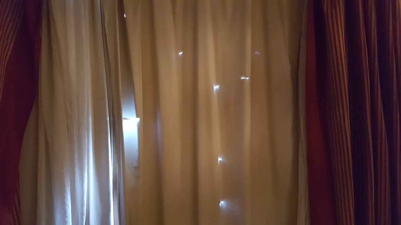 Vorhang im Zimmer  Grand Makadi