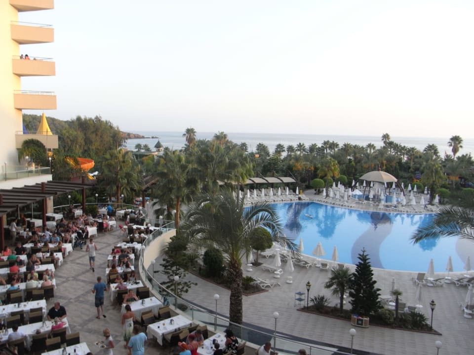 Zum Pool Saphir Resort & Spa