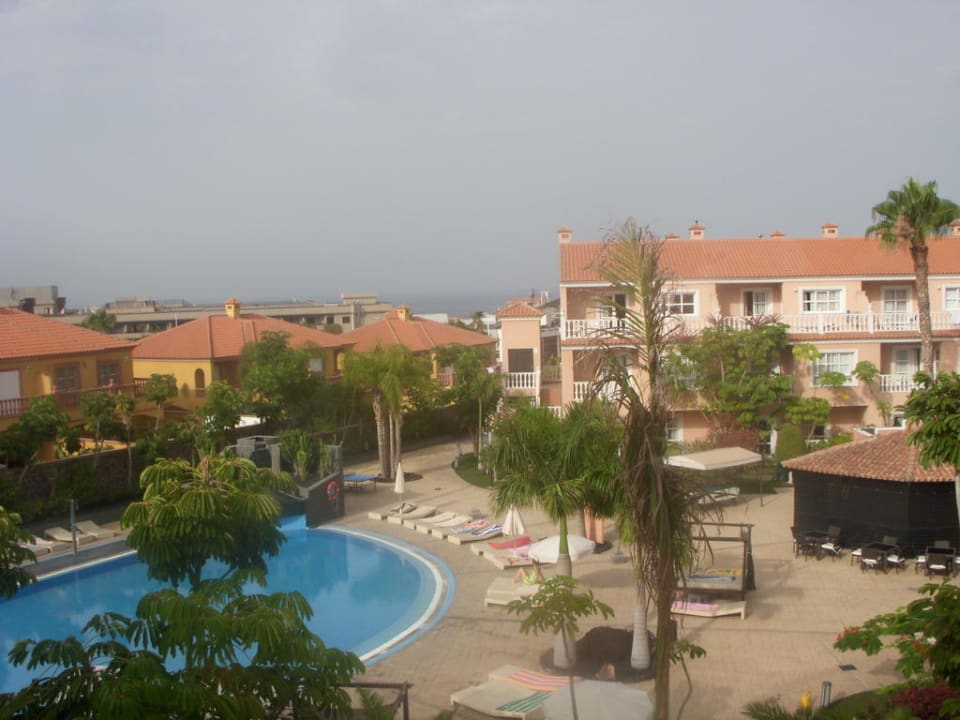 Kleiner Pool Hotel El Duque