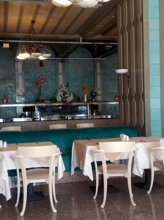 Gastro Hotel Özkaymak Falez