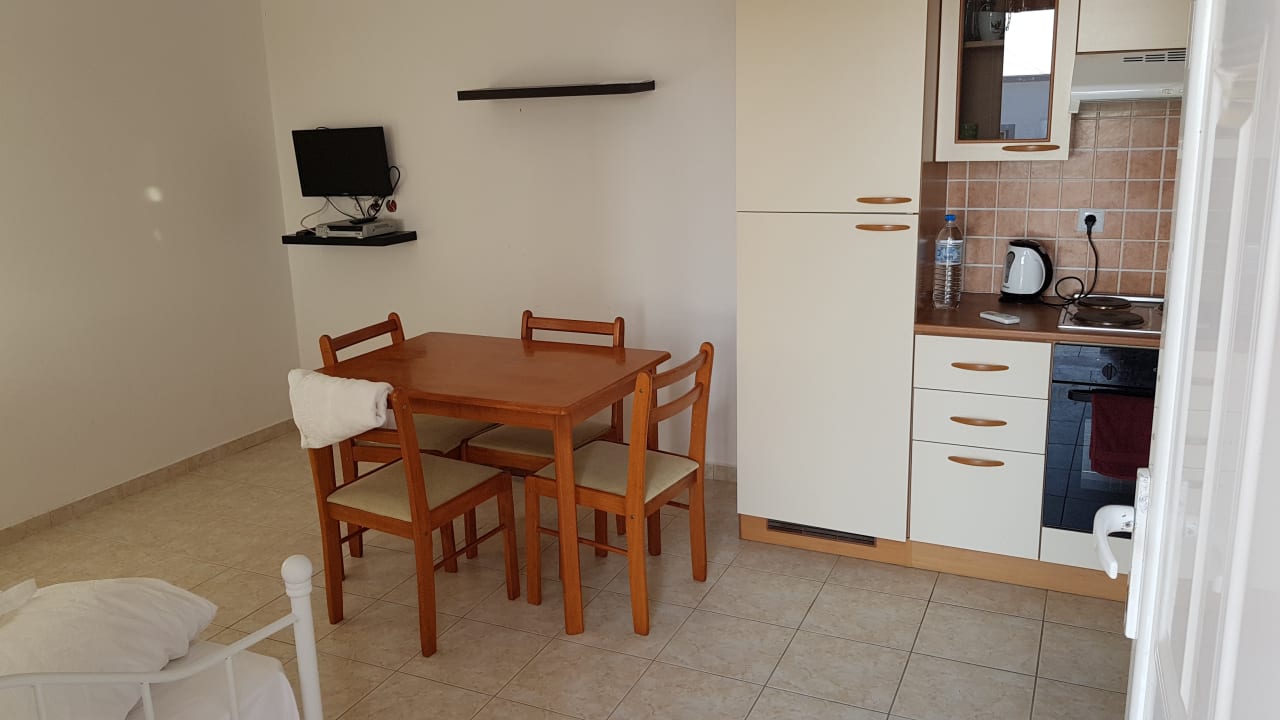 Zimmer Kochylari Apartments