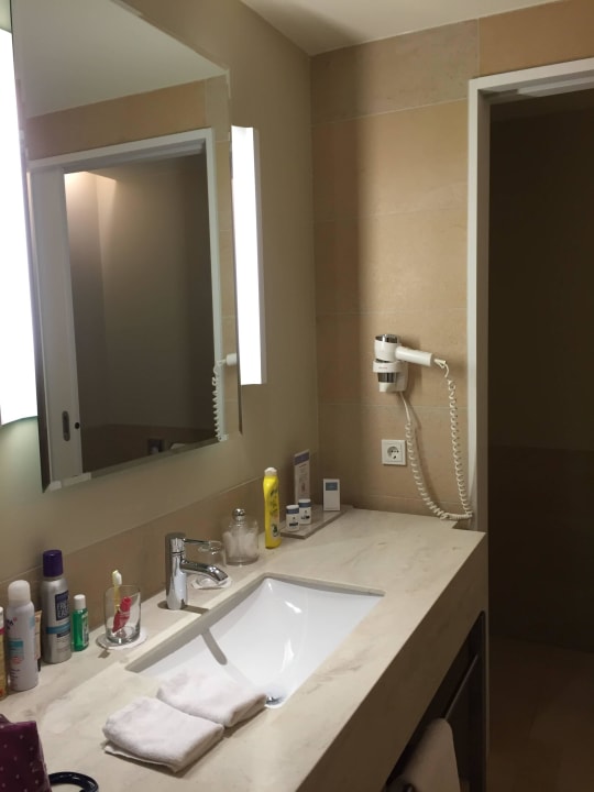 Badezimmer aja Bergresort Werfenweng