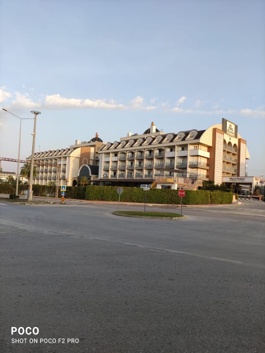 Außenansicht Mary Hotel Side