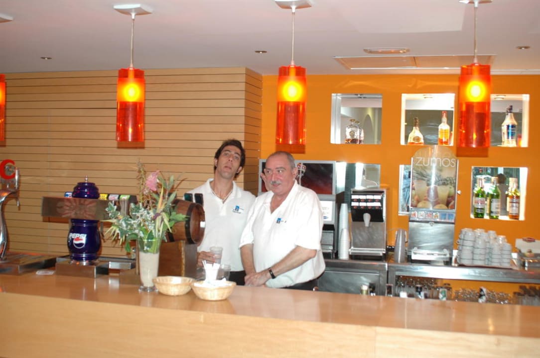 Loobybar mit Pepe Gavimar Ariel Chico Club & Resort