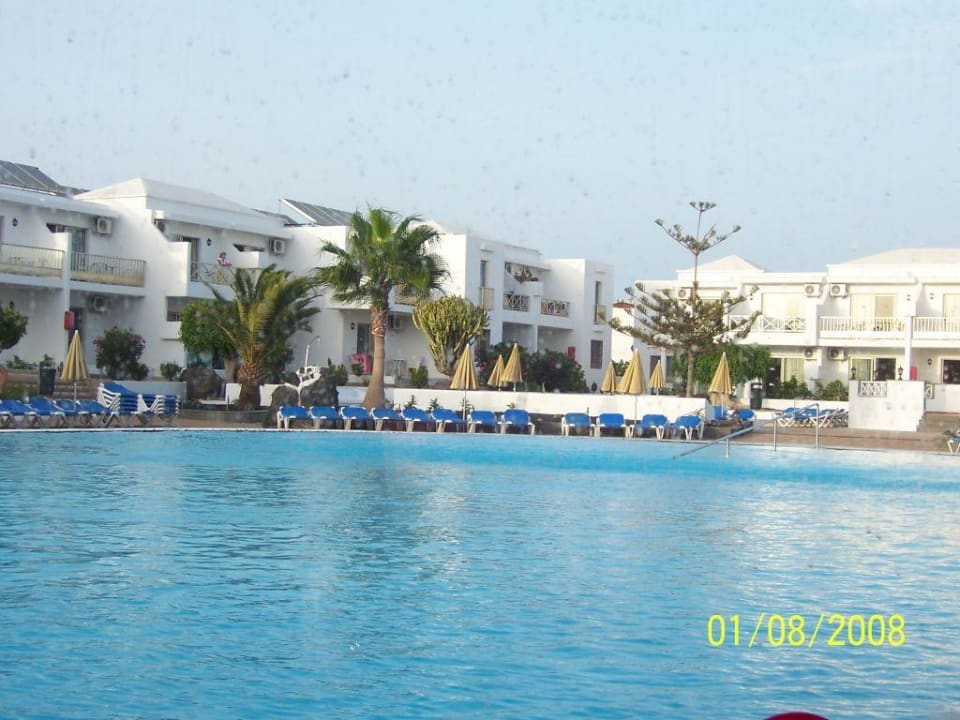 Hauptpool Hotel Floresta