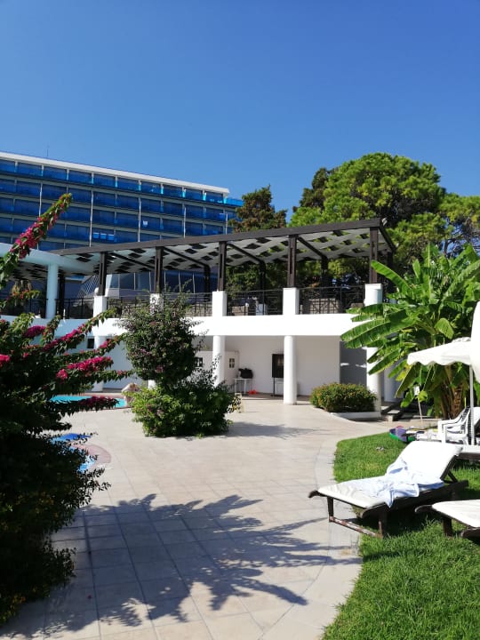Außenansicht Hotel Calypso Beach