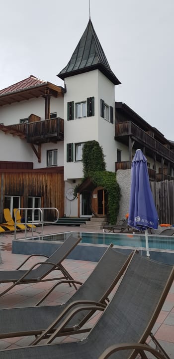 Außenansicht 1. Bier & Wohlfühlhotel Gut Riedelsbach