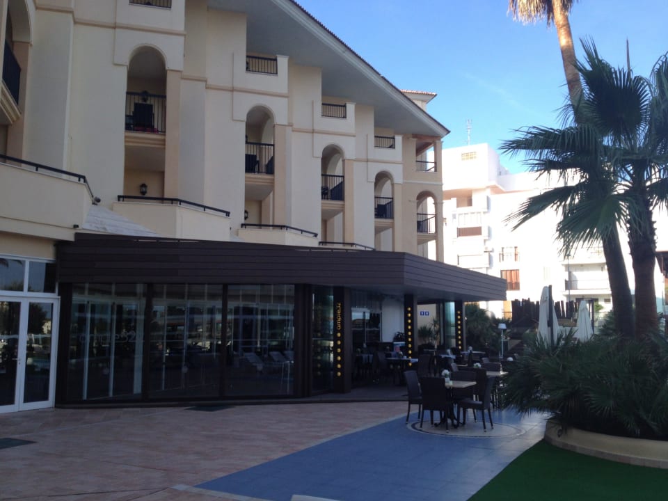 Externe Hotelbar von Straße aus Hotel-Apartamentos Blau Parc