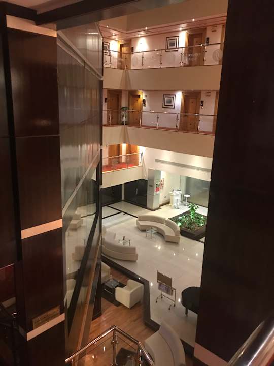 Lobby RAMADA Qurum Beach  Hotel