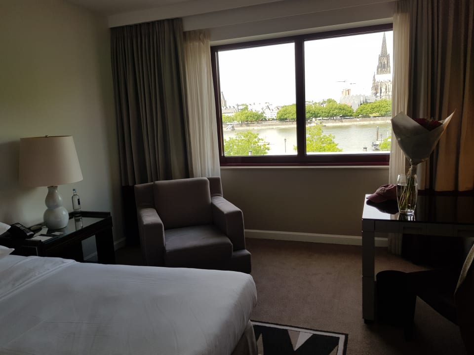 Zimmer Hyatt Regency Köln