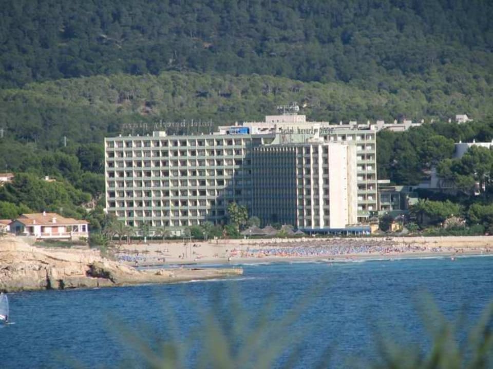 Blick aufs Beverly Playa von Cala Fornells aus Hotel Vibra Beverly Playa