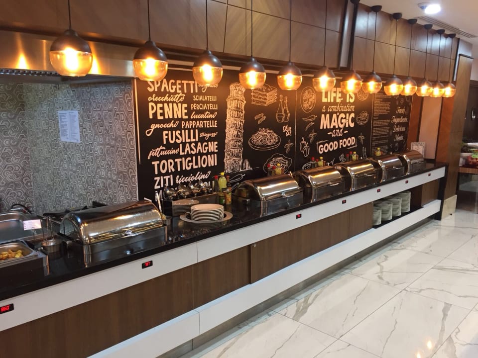 Restaurant Side Aquamarin Resort & Spa