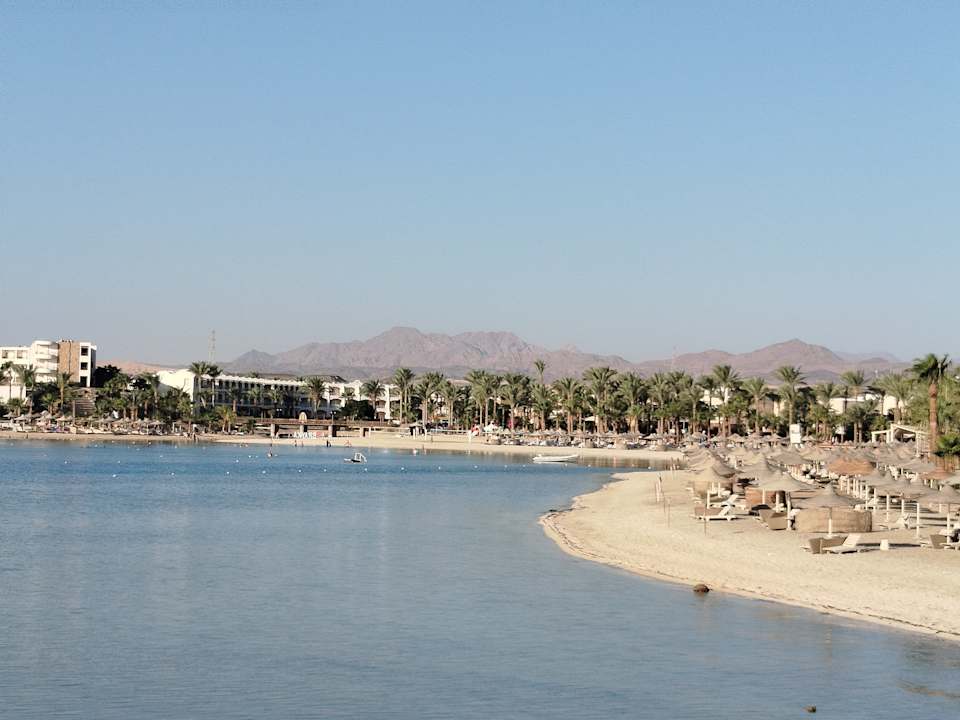 Strand Brayka Bay Resort