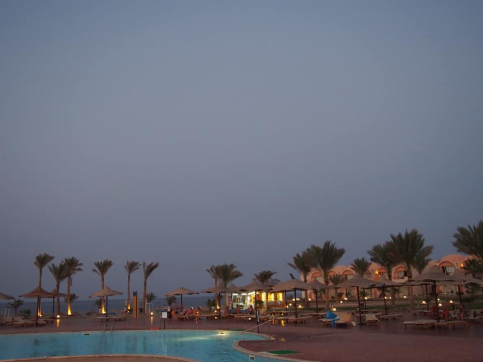 Basen Three Corners Sea Beach Resort