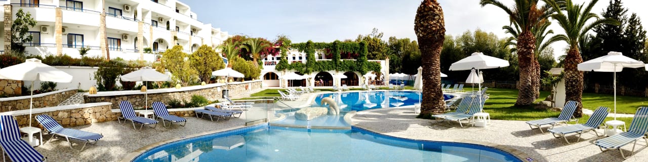 Pool Ekaterini Hotel