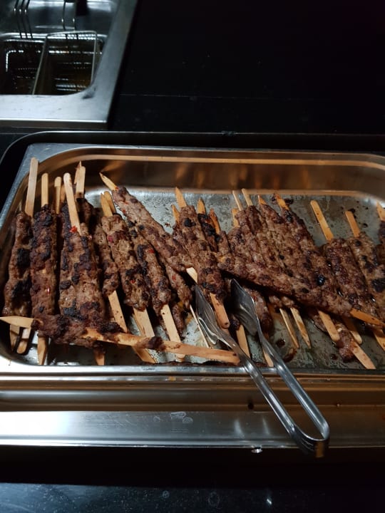 Gastro Well Palace Side