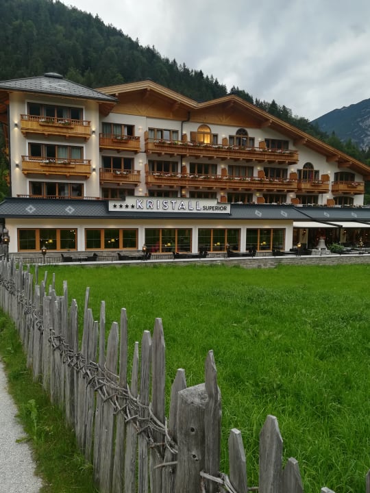 Außenansicht Verwöhnhotel Kristall