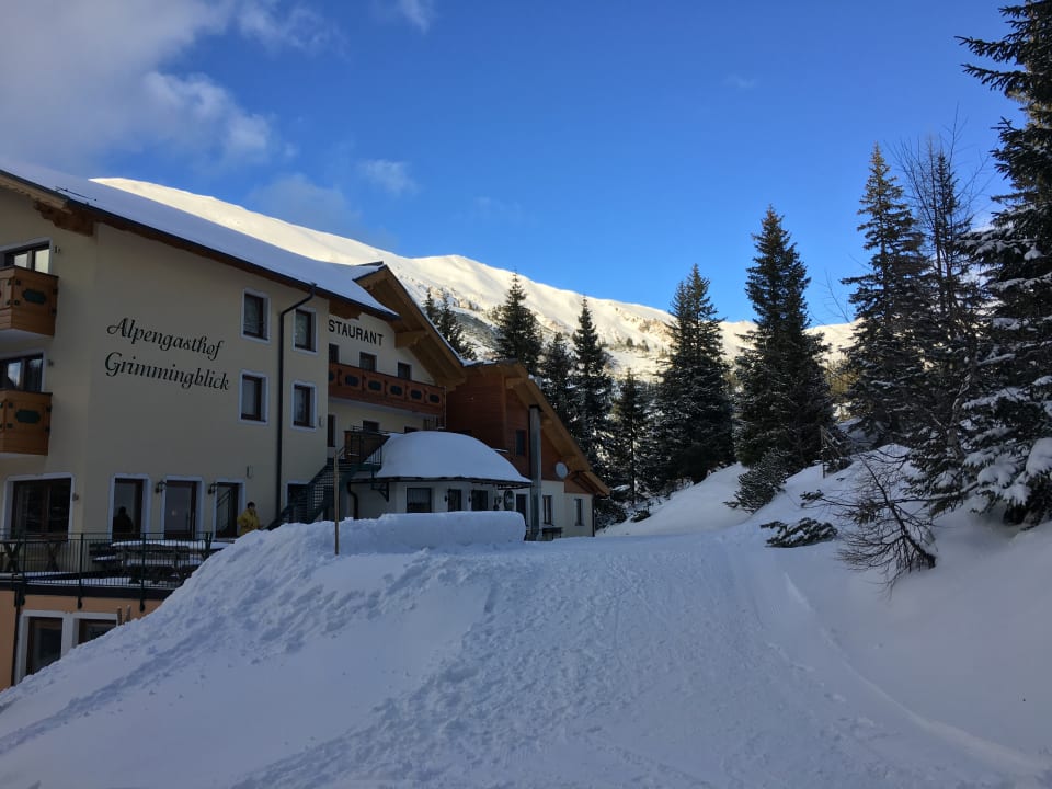Außenansicht Alpengasthof Grimmingblick