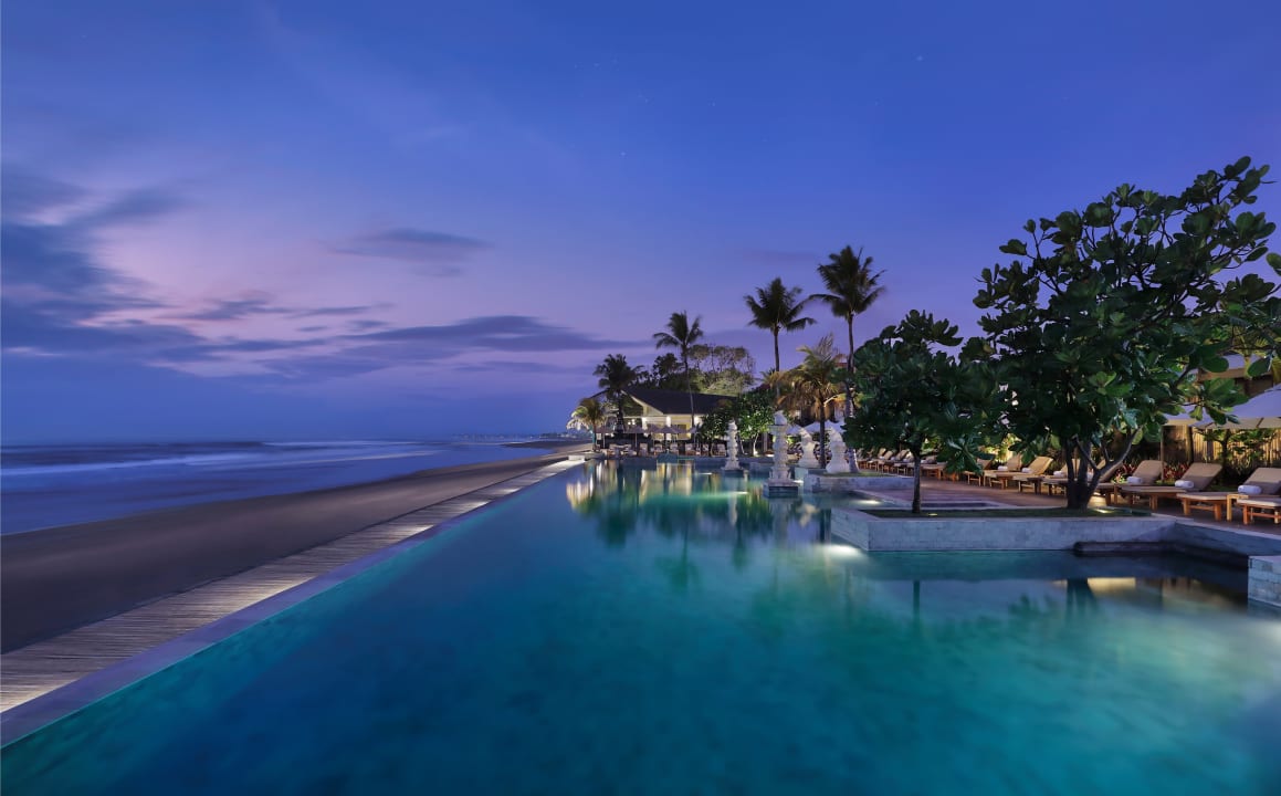 Pool The Seminyak Beach Resort & Spa