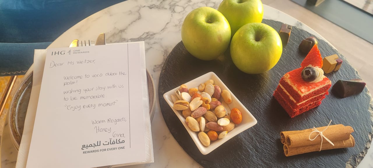 Gastro voco Dubai The Palm by IHG