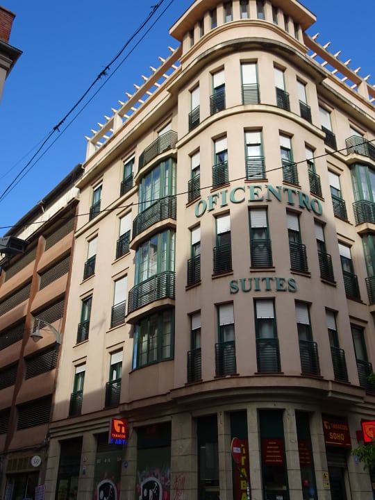 Außenansicht Apartments Suites Oficentro