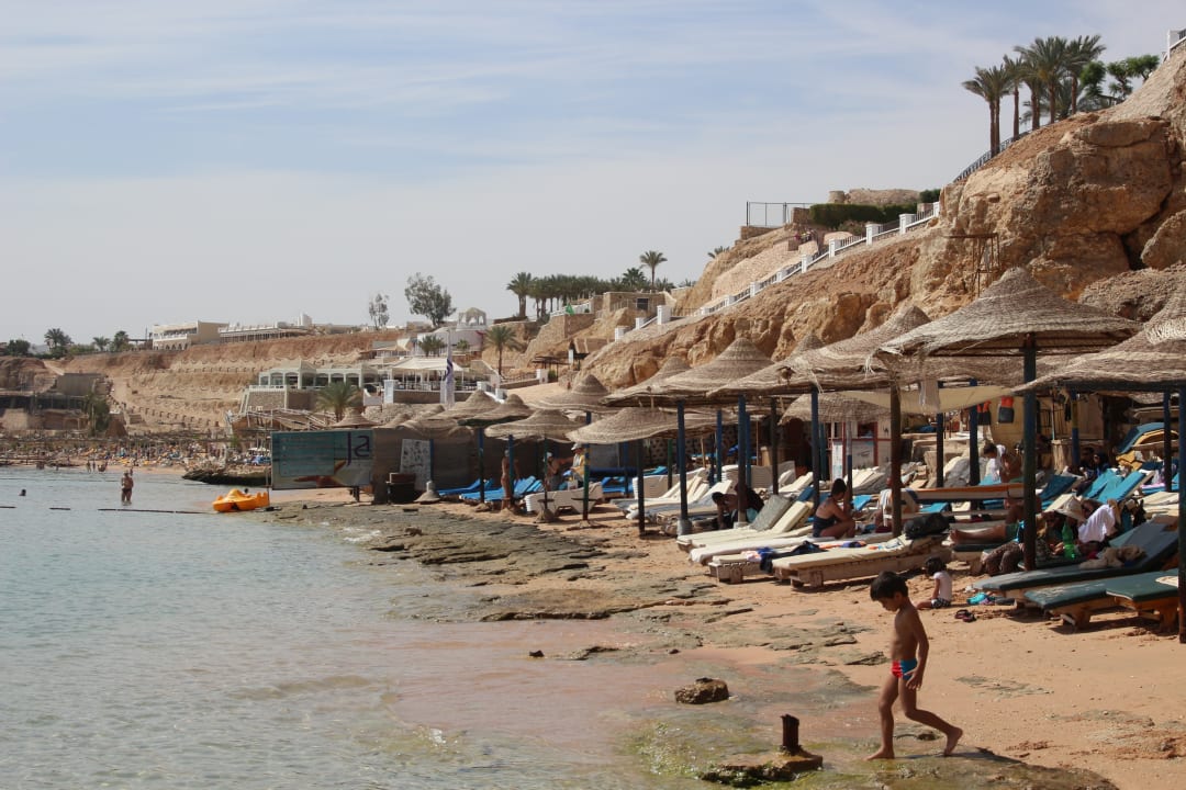 Strand Hotel Amar Sina