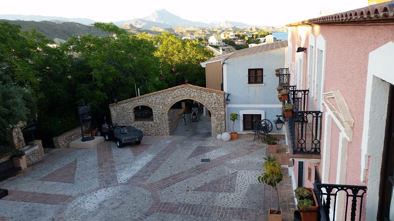 Zimmer Occidental Pueblo Acantilado