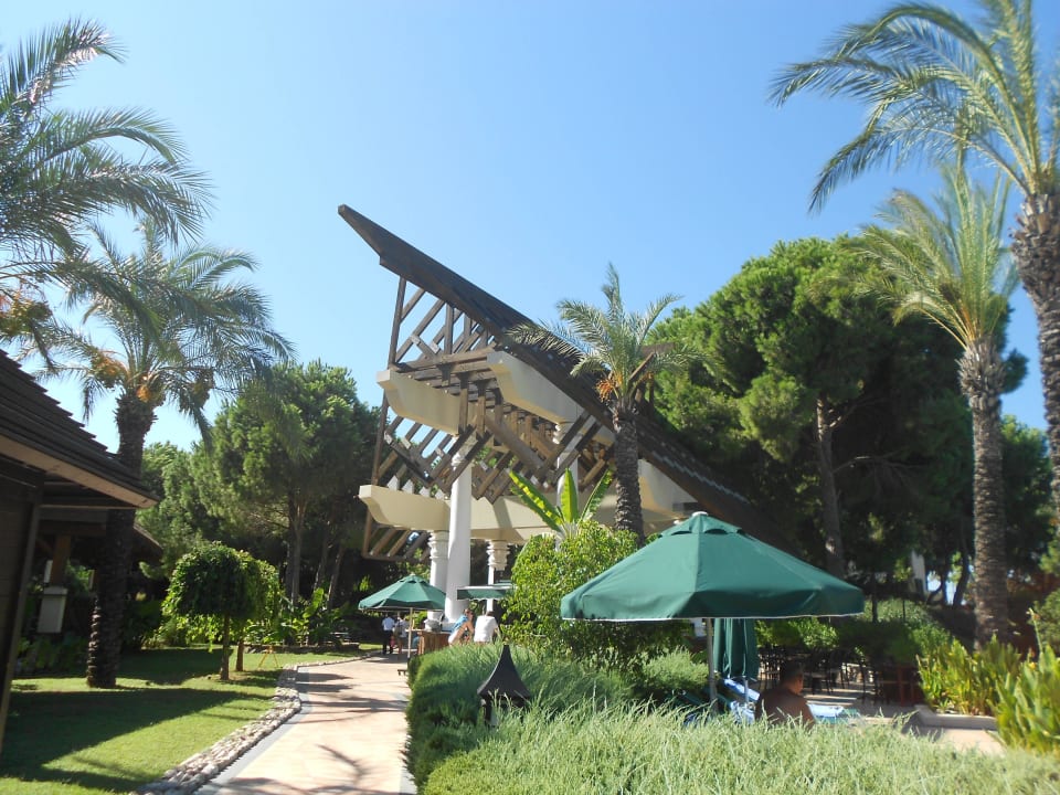 Eine der Poolbars IC Hotels Green Palace