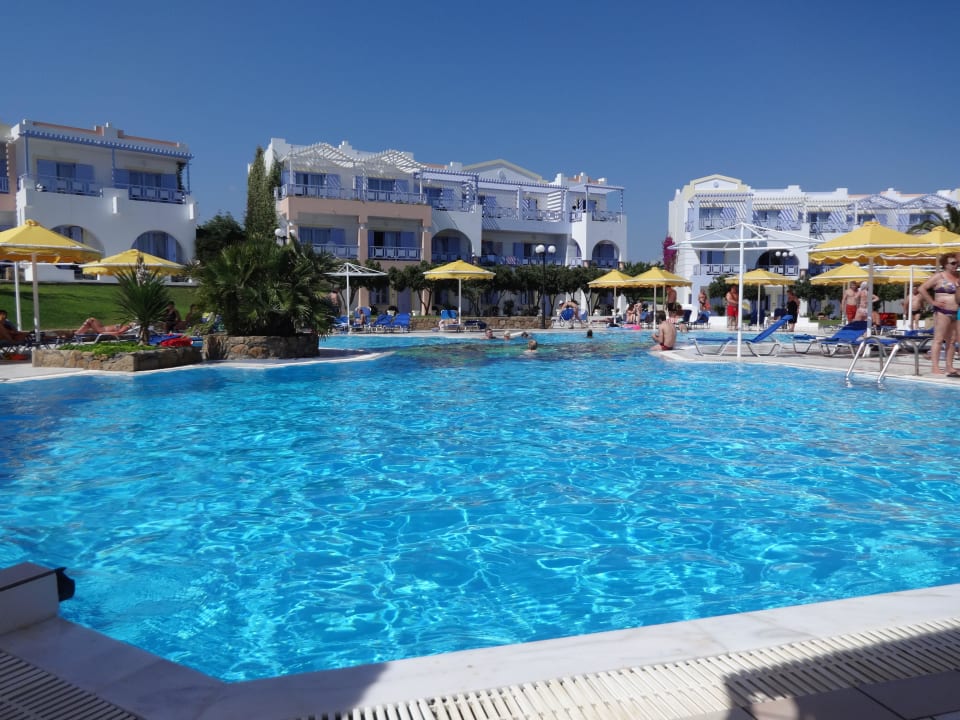 Meerwasser-Pool Hotel Serita Beach