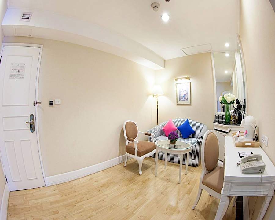 Penthouse Suite  Executive Club at Windsor