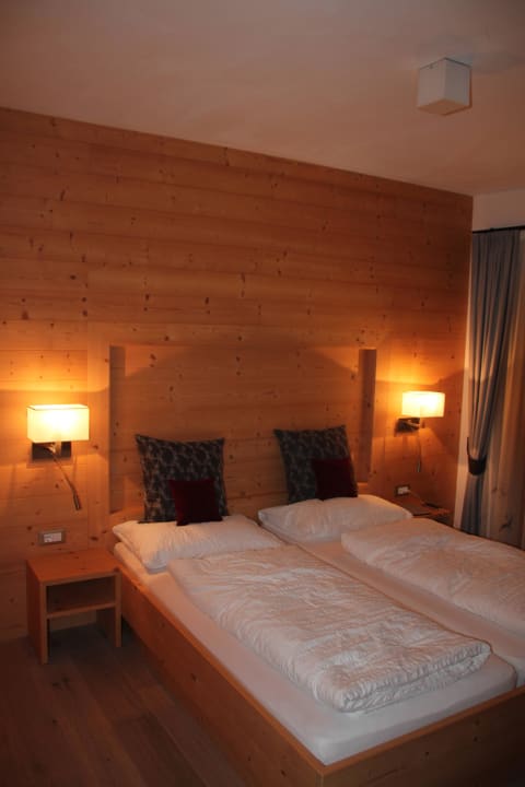 Eins von drei Schlafzimmern Residenz Alpinflair