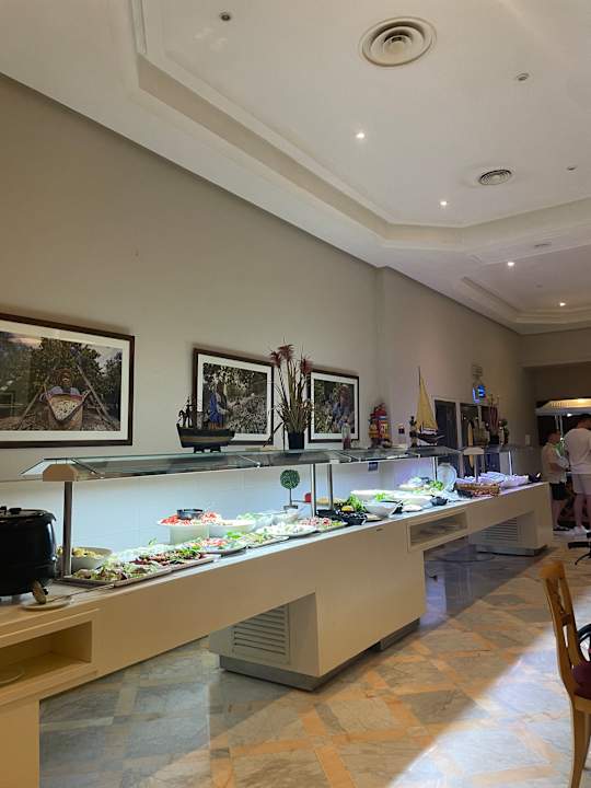 Gastro Hotel Royal Nozha