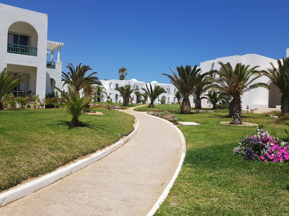 Gartenanlage Vincci Helios Beach